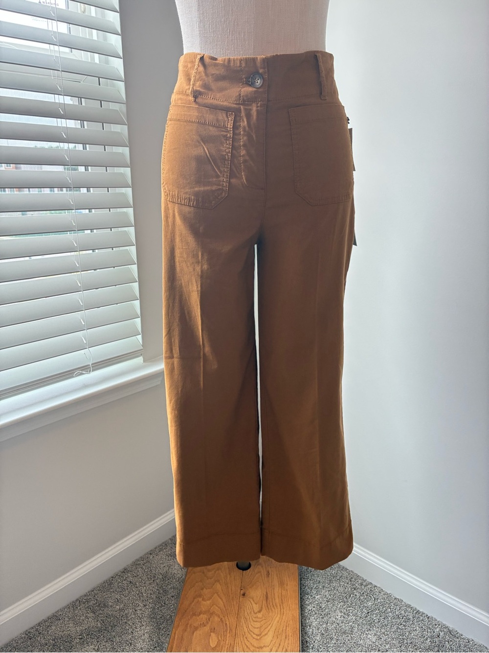NWT Nicole Miller Women's Linen-Blend Hi-Rise Straight Leg Tan Pants
